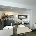 Trianon Gare De Lyon Париж