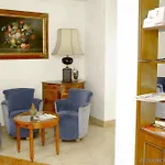 Hotel Trianon Gare De Lyon
