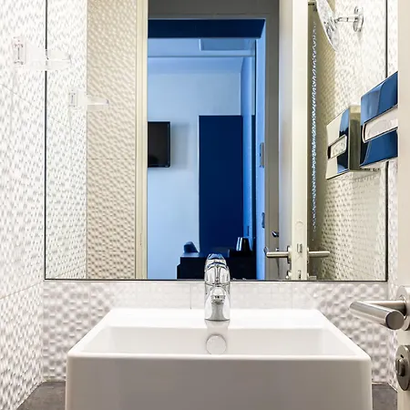 Trianon Gare De Lyon Hotel
