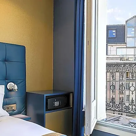 Trianon Gare De Lyon Hotel