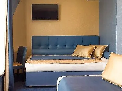Trianon Gare De Lyon 3* París