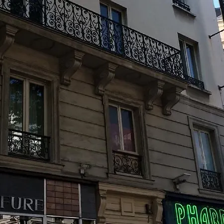 Trianon Gare De Lyon