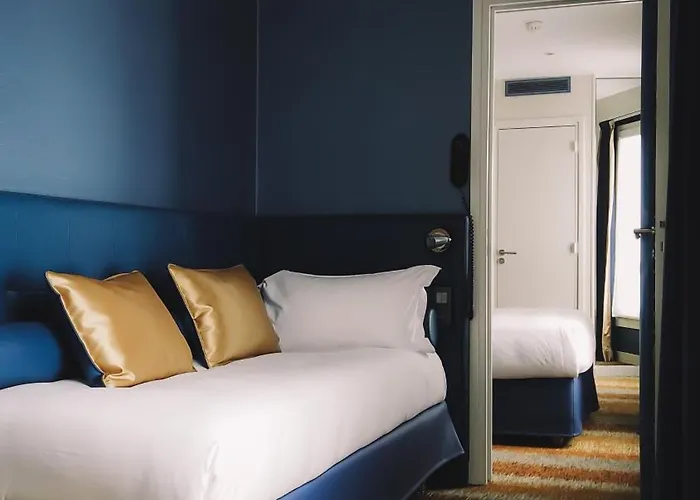 Trianon Gare De Lyon 3*