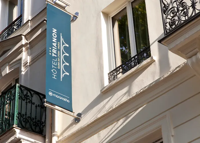 Hotel Trianon Gare De Lyon 3*