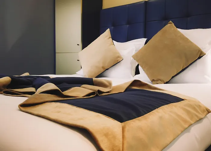 Trianon Gare De Lyon