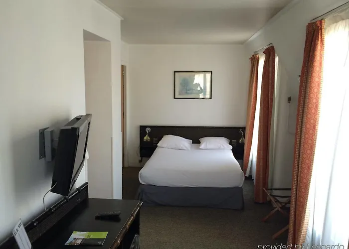 Trianon Gare De Lyon Hotel