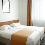 호텔 트리아농 가르 드 리옹 파리